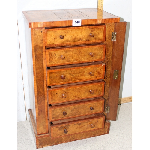 148 - An antique Walnut veneered 6 drawer wellington  table top collectors chest of drawers, approx 40 cm ... 