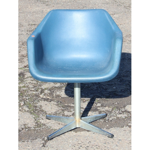 12 - Retro mid-century Robin Day Design by Hille blue polypropylene swivel chair