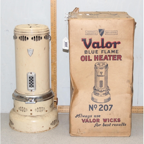 A vintage Valor No 207 oil heater in original box