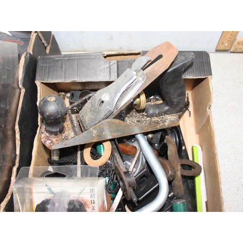 803 - 2 boxes of assorted tools and garage odds to incl skimming trowels, floats, brackets etc