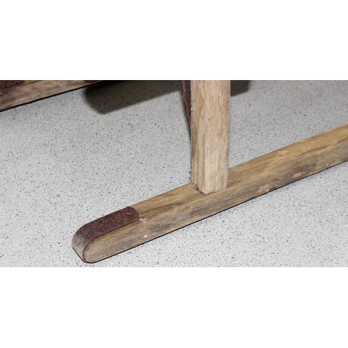 1513 - Vintage wooden sled, approx 89cm long