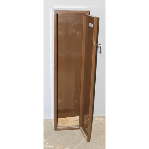 1409 - Mountain & Sowden gun cabinet with 2 keys, approx 38cm wide x 25cm deep x 150cm tall