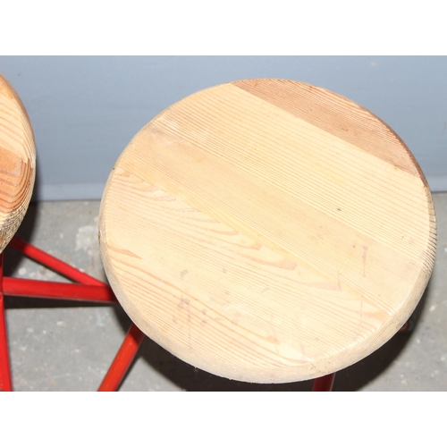 89 - A set of 3 folding pine topped stools with metal bases, each approx 47cm tall