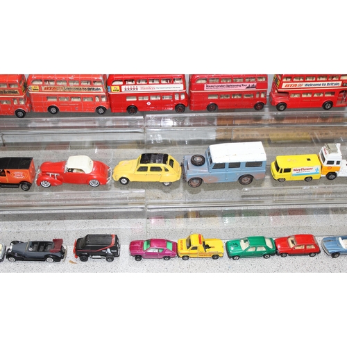 1527 - Qty of assorted model vehicles, some boxed to incl Corgi, Solido etc