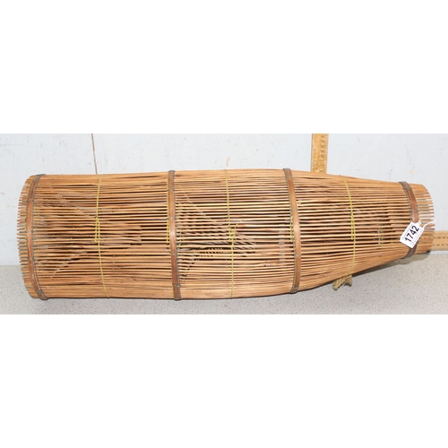 1742 - A vintage wicker eel trap, approx 70cm long