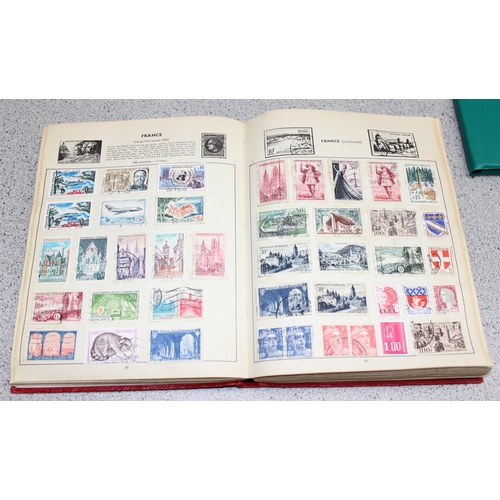 512 - 5 vintage albums of mixed world stamps