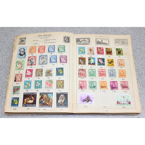 512 - 5 vintage albums of mixed world stamps