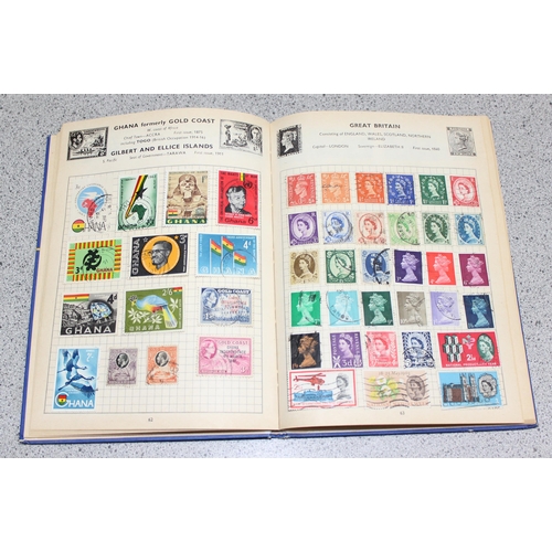 512 - 5 vintage albums of mixed world stamps