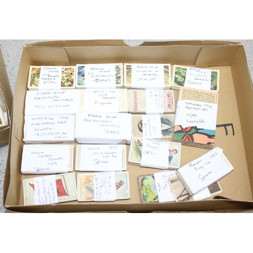 526 - Qty of antique cigarette and tea cards to incl Players, PG Tips etc as per list in photos