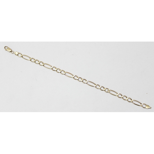 2401 - An Italian 9ct gold flattened kerb chain bracelet, approx 20cm long, approx 7.09g gross