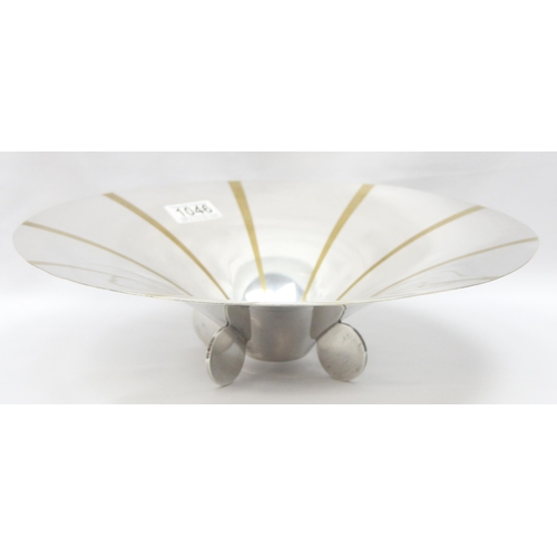 1046 - An unusual Art Deco style silver plated WMF Ikora bowl with gold plated design, approx 35cm in diame... 