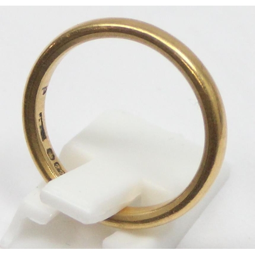 2000A - 22ct gold wedding band ring, Birmingham 1928, approx size S, approx 6.23g gross