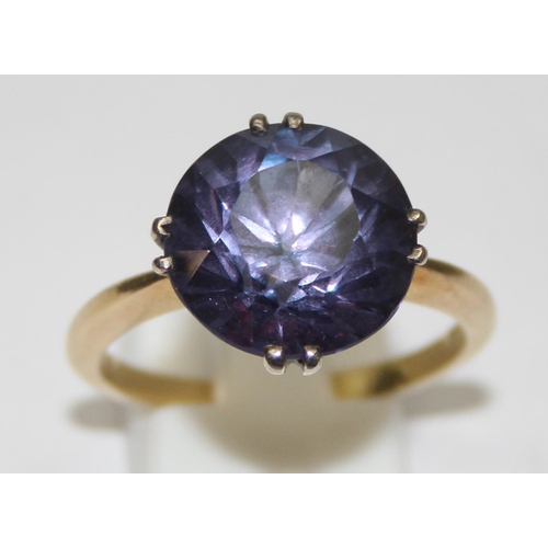 2005 - A vintage 14ct gold and amethyst dress ring, seemingly unmarked but XRF tests as 14ct gold, approx s... 