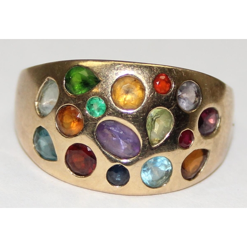 2041 - An unusual retro style 9ct gold ring set with a variety of different coloured stones, full English h... 