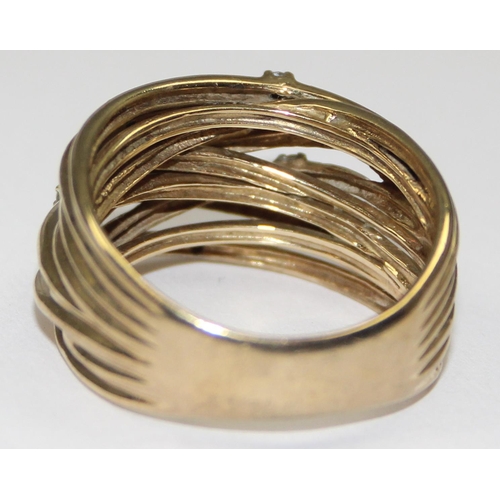 2042 - An unusual retro style 9ct gold woven basket ring set with small diamonds, full English hallmarks, a... 