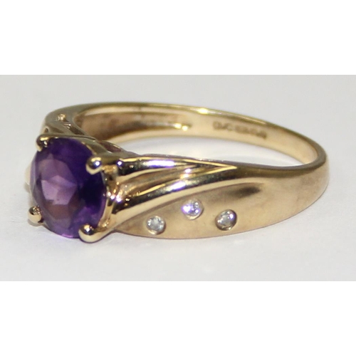 2094 - A 9ct gold amethyst and diamond ring, full English hallmarks, approx size U, approx 3.51g gross