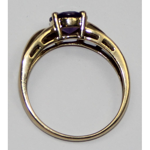 2094 - A 9ct gold amethyst and diamond ring, full English hallmarks, approx size U, approx 3.51g gross