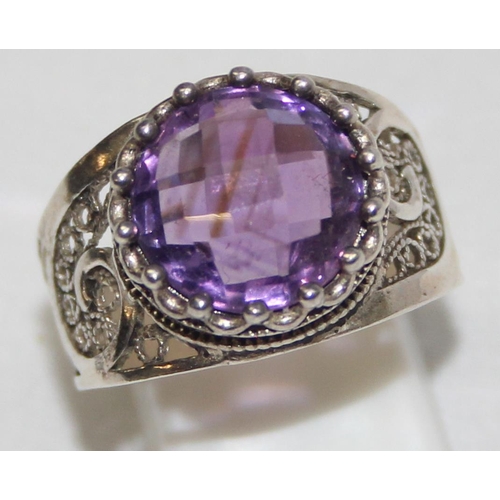 2238 - 5 assorted 925 silver dress rings, mainly with purple stones in various designs, mixed sizes approx ... 