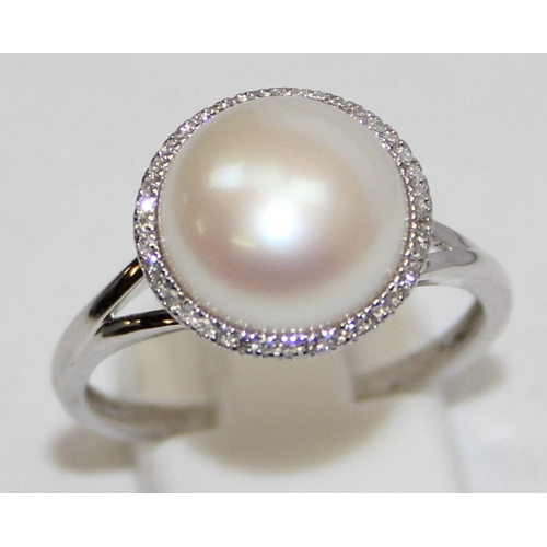 2258 - 3 assorted 925 silver dress rings, pearl and white stone mounted in various designs, mixed sizes app... 