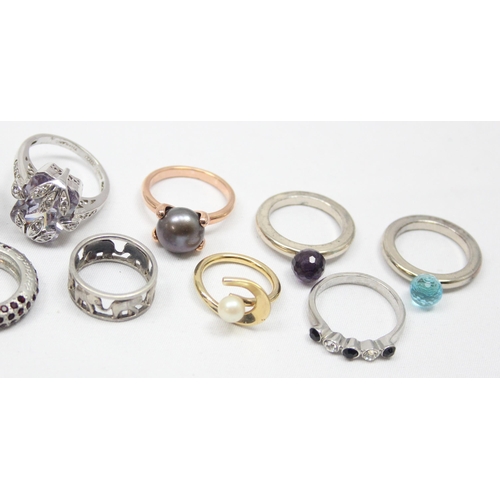 2269 - Qty of assorted costume jewellery rings to inc 4 silver examples