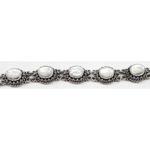 2279 - A retro style 925 silver and mother of pearl bracelet by Suarti, marked 925 and XRF confirmed, appro... 