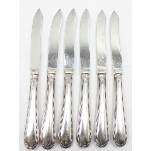 1007 - A boxed set of 6 silver handled fruit knives, Sheffield 1913 by Alfred Biggin & Son (George Henry Bi... 