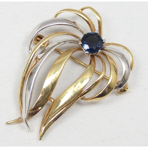 2016 - 9ct white and yellow gold brooch set with a blue stone, marked to pin and XRF confirmed, approx 3.42... 