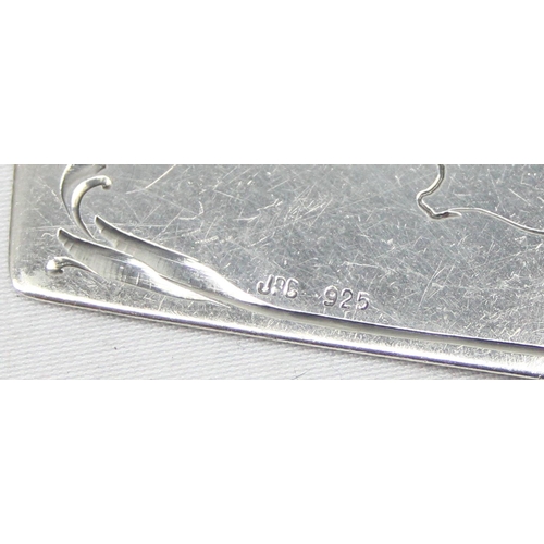 1022 - A small Icelandic silver cake slice or server, marked and XRF tested, engraved with a map of the isl... 