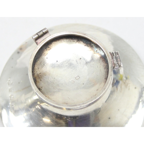 1037 - 2 antique silver capstan inkwells, Birmingham 1910 & 1918, both approx 8.5cm in diameter