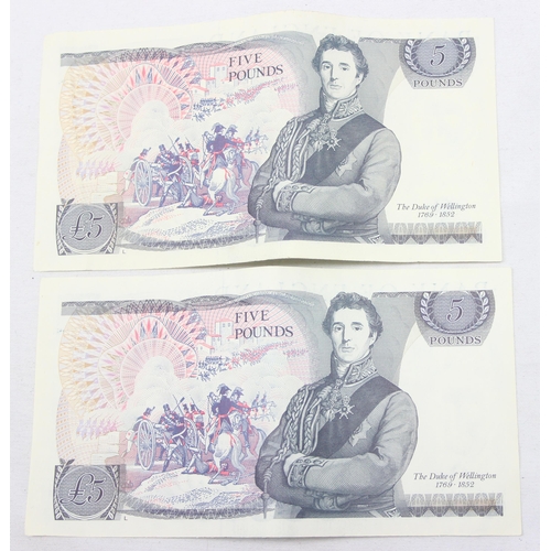 1210 - 5 Duke of Wellington reverse D.H.F. Somerset £5 notes with consecutive serial numbers, EY10 741029 -... 