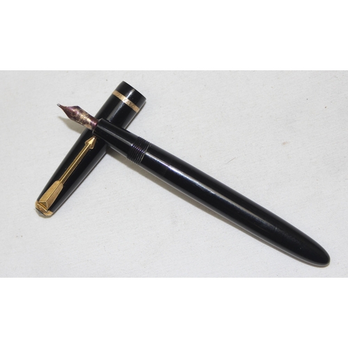 1643 - Vintage Parker Slimfold fountain pen with 14ct gold nib, 2 other Parker pens and a gold plated Yard-... 