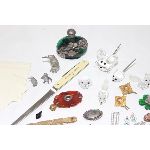 1644 - Qty of assorted interesting small items to inc Swarovski crystal animals, an antique whist marker, a... 