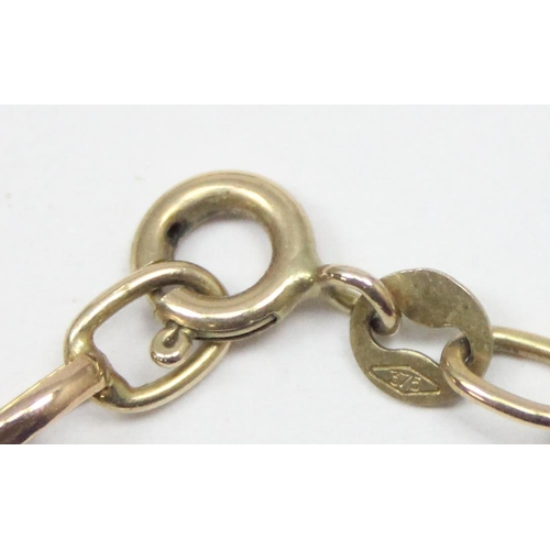 2297 - A long 9ct gold open link necklace with Albert chain T-Bar style pendant, marked 375 and XRF confirm... 