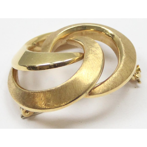 2301 - A retro Italian 18ct gold swirled brooch, marked 9 VI 750 and XRF confirmed, approx 3cm wide, approx... 