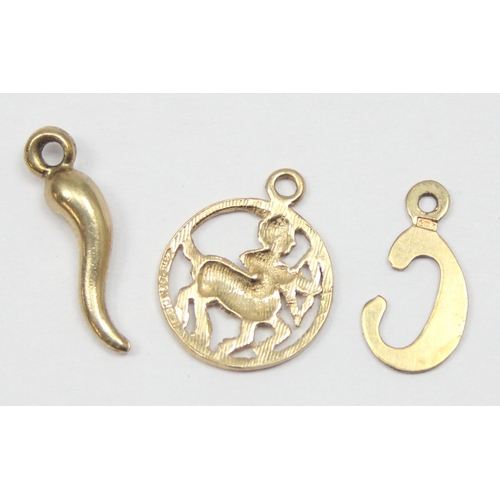 2323 - 3 vintage 9ct gold pendants or charms formed as a Sagittarius, a wiggly pendant and a C, all XRF con... 