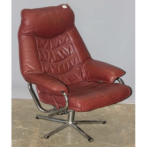 3 - A retro mid-century Skoghaug of Norway Lazyboy style lounge chair, the piece in burgundy leather wit... 