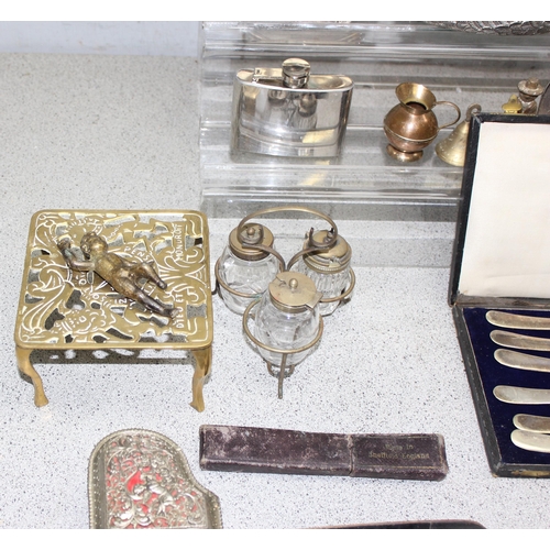 1028 - Qty of antique and later metal items to incl silver plate