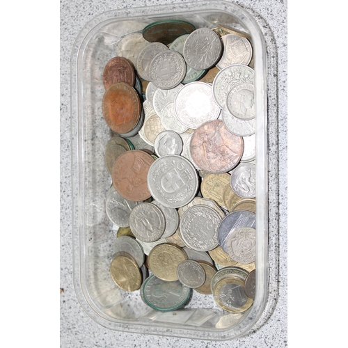 1219 - Qty of assorted mixed world coins, approx 850g gross