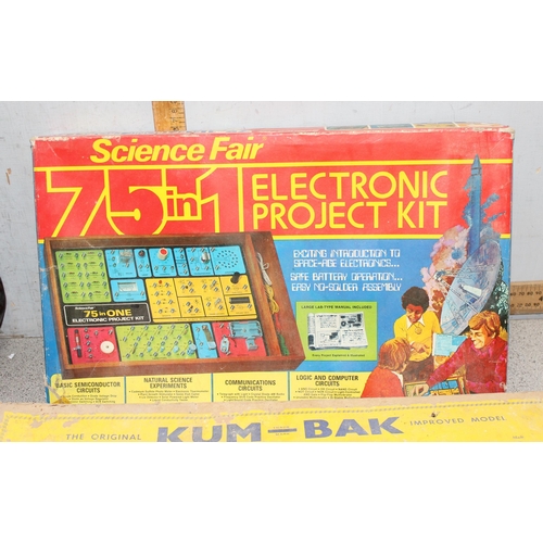 1534 - Vintage games - Star Trek: The Game, Spirograph, Kum-Bak Tennis Trainer, Science Fair 75 in One - El... 