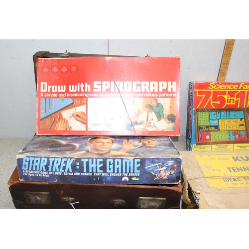 1534 - Vintage games - Star Trek: The Game, Spirograph, Kum-Bak Tennis Trainer, Science Fair 75 in One - El... 