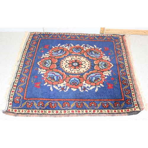 211 - Vintage blue and red natural dye floral design hand woven fringed prayer mat 74cm x 66 cm, and a Sco... 