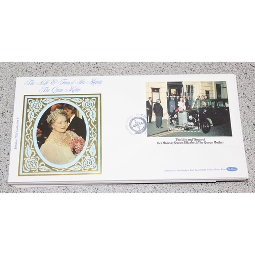 556 - Stamps - Commonwealth, Benham Luxury FDCs, 1980 Queen Mother (30)