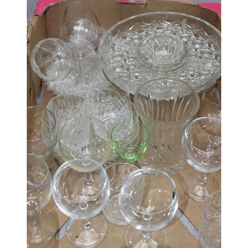 1750 - 2 boxes of assorted glassware items to incl wine glasses, trinket pots, lustre/chandelier drops, vas... 