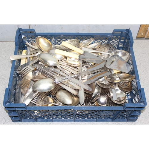 1055 - A large qty of assorted antique and later silver plate and other cutlery, approx 8.7kg gross