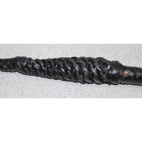 1421 - Vintage black leather bullwhip, approx 2.4m long