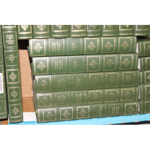 572 - 36 decorative editions of The Works of Charles Dickens, Published by Heron Books