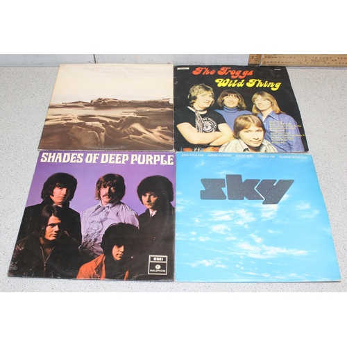 615 - Qty of assorted vinyl records to inc Deep Purple, Hawkwind, Pink Floyd, The Troggs, Moody Blues & Sk... 