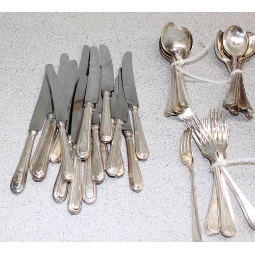 1045 - Qty of silver-plated cutlery, approx 4.4kg gross