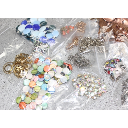 2359 - A large qty of assorted costume jewellery necklaces, box 1 of 3