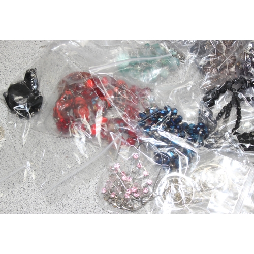 2360 - A large qty of assorted costume jewellery necklaces, mostly glass beads, box 2 of 3